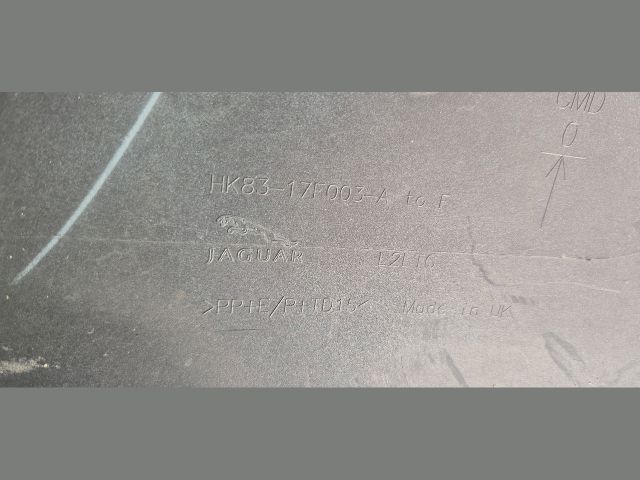 bontott JAGUAR F-PACE Első Lökhárító (Üresen)