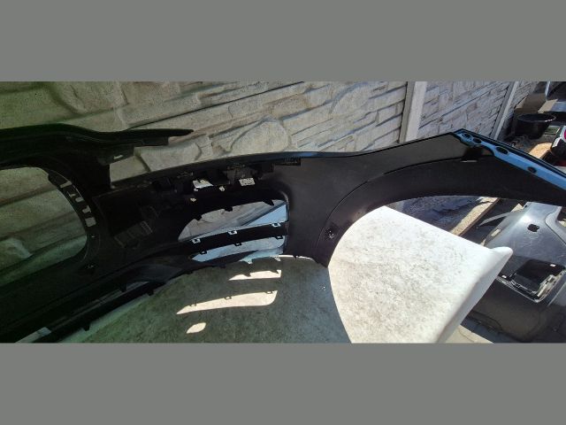 bontott JAGUAR F-PACE Első Lökhárító (Üresen)