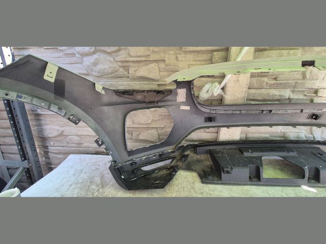 bontott JAGUAR F-PACE Első Lökhárító (Üresen)