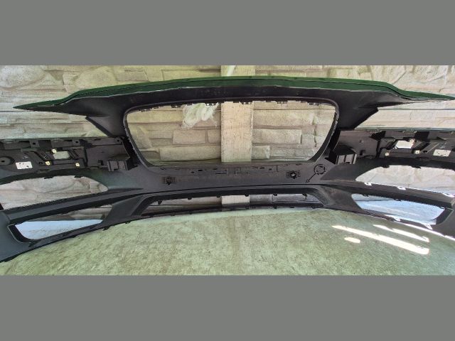 bontott JAGUAR F-PACE Első Lökhárító (Üresen)