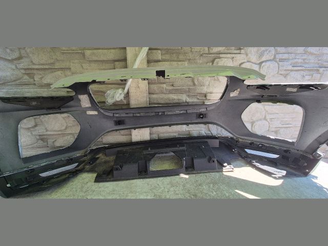 bontott JAGUAR F-PACE Első Lökhárító (Üresen)