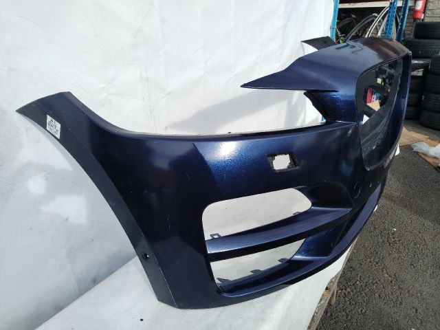 bontott JAGUAR F-PACE Első Lökhárító (Üresen)