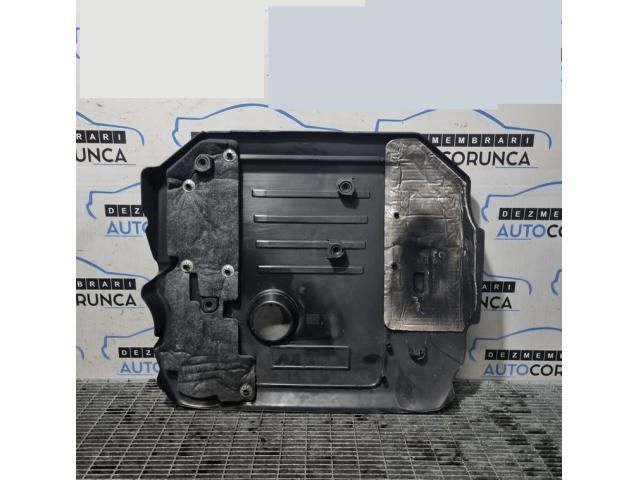 bontott JAGUAR F-PACE Felső Hűtőburkolat