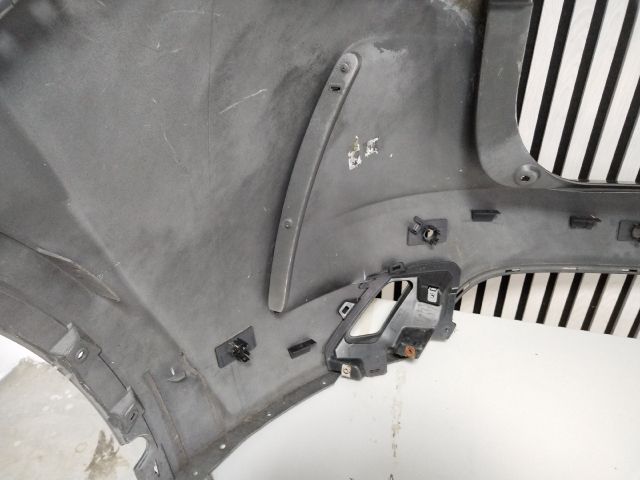 bontott JAGUAR F-PACE Hátsó Lökhárító (Üresen)