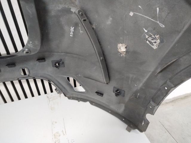 bontott JAGUAR F-PACE Hátsó Lökhárító (Üresen)