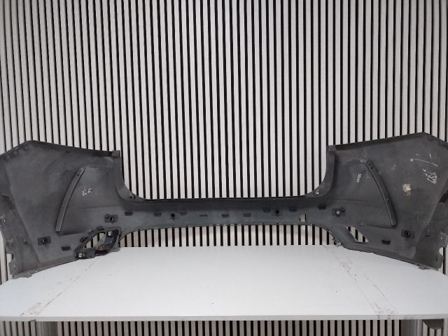 bontott JAGUAR F-PACE Hátsó Lökhárító (Üresen)