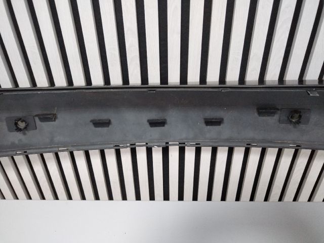 bontott JAGUAR F-PACE Hátsó Lökhárító (Üresen)