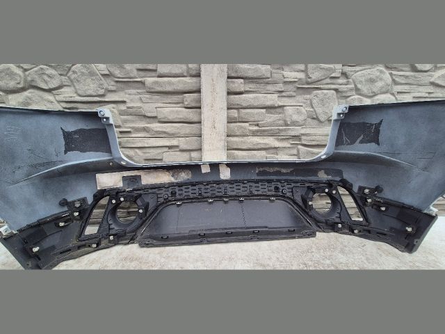 bontott JAGUAR F-PACE Hátsó Lökhárító (Üresen)