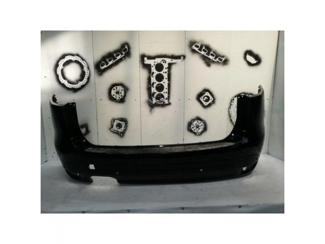 bontott JAGUAR F-PACE Hátsó Lökhárító (Üresen)