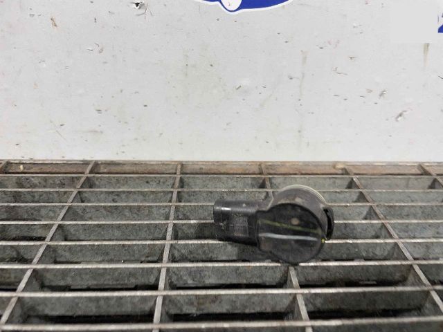 bontott JAGUAR F-PACE Hátsó Tolatóradar Fej