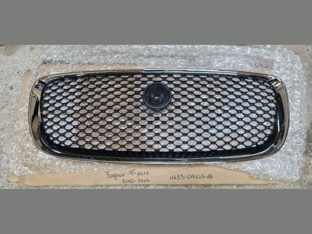 bontott JAGUAR F-PACE Hűtőrács