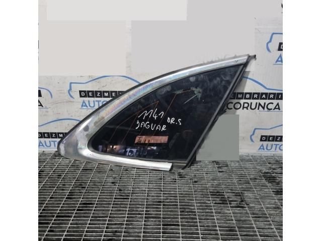 bontott JAGUAR F-PACE Jobb C Oszlop Oldalablak Üveg