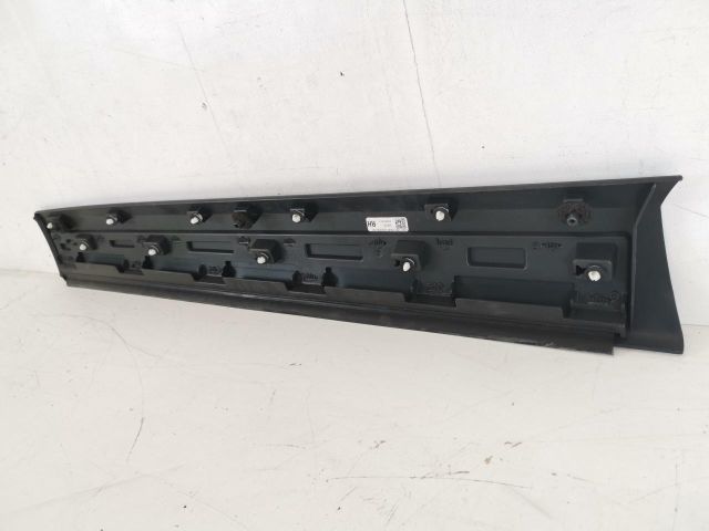 bontott JAGUAR F-PACE Jobb első Ajtó Díszléc