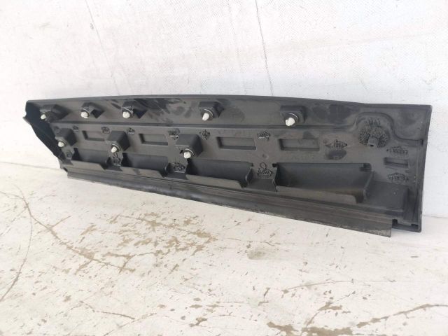 bontott JAGUAR F-PACE Jobb első Ajtó Díszléc