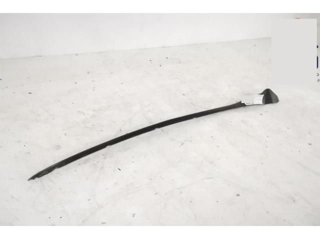 bontott JAGUAR F-PACE Jobb első Gumikéder