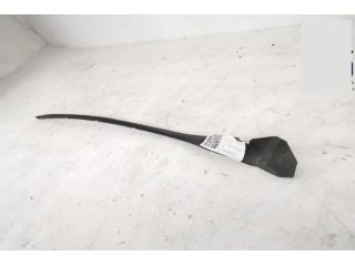 bontott JAGUAR F-PACE Jobb első Gumikéder