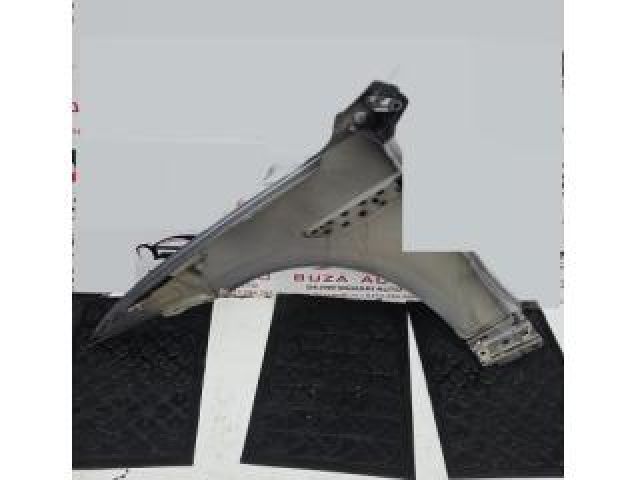 bontott JAGUAR F-PACE Jobb első Sárvédő