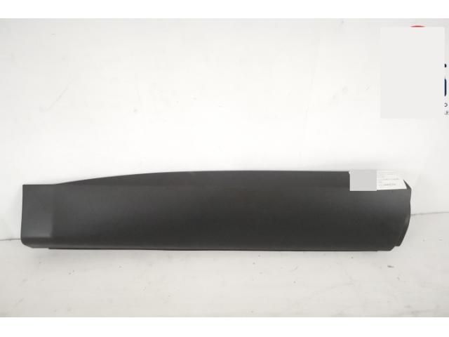 bontott JAGUAR F-PACE Jobb hátsó Ajtó Díszléc