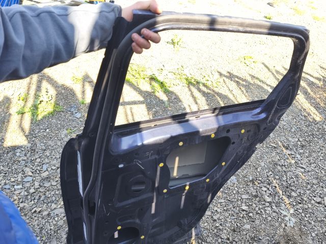 bontott JAGUAR F-PACE Jobb hátsó Ajtó (Üres lemez)