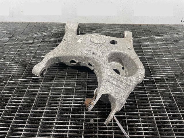 bontott JAGUAR F-PACE Jobb hátsó Alsó Lengőkar