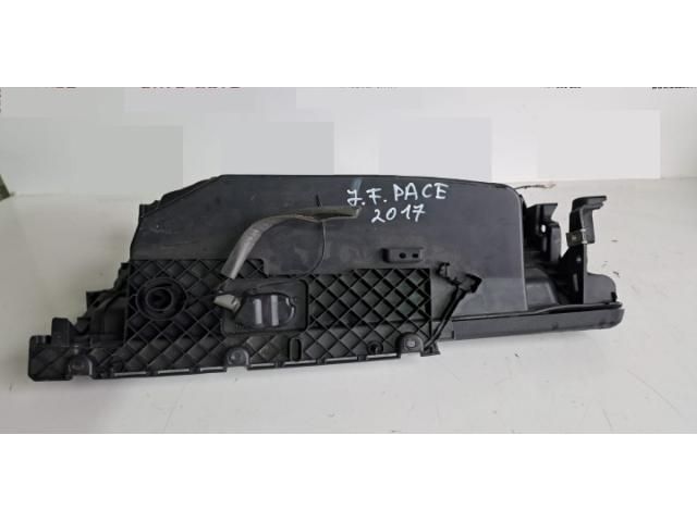 bontott JAGUAR F-PACE Kesztyűtartó