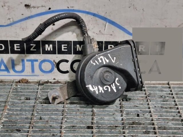 bontott JAGUAR F-PACE Kürt