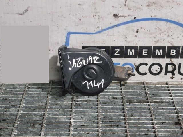 bontott JAGUAR F-PACE Kürt