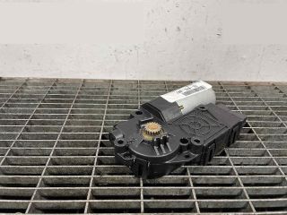 bontott JAGUAR F-PACE Tetőablak Motor