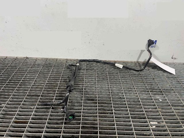 bontott JAGUAR F-PACE Üzemanyagcső