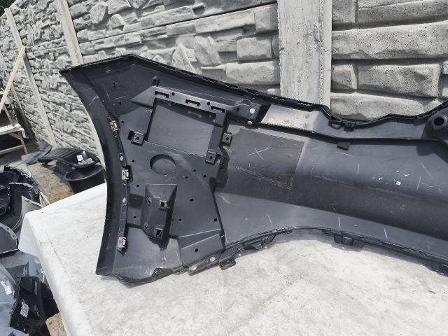 bontott JAGUAR F-TYPE Hátsó Lökhárító (Üresen)