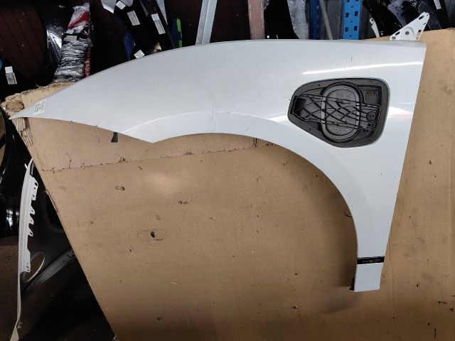 bontott JAGUAR I-PACE Bal első Sárvédő