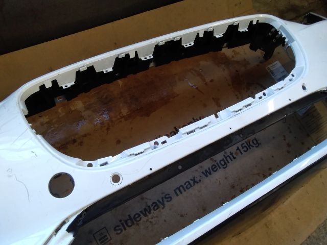 bontott JAGUAR I-PACE Első Lökhárító (Üresen)