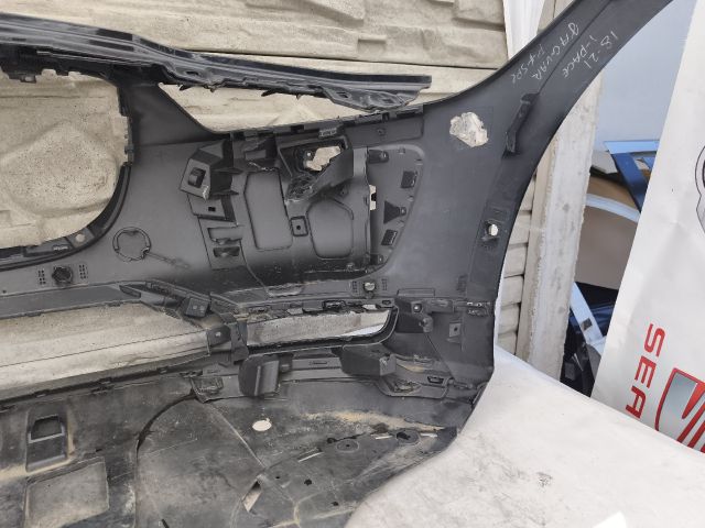 bontott JAGUAR I-PACE Első Lökhárító (Üresen)