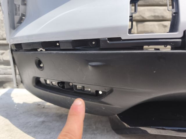 bontott JAGUAR I-PACE Hátsó Lökhárító (Üresen)