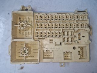 bontott JAGUAR S-TYPE Biztosítéktábla Doboz