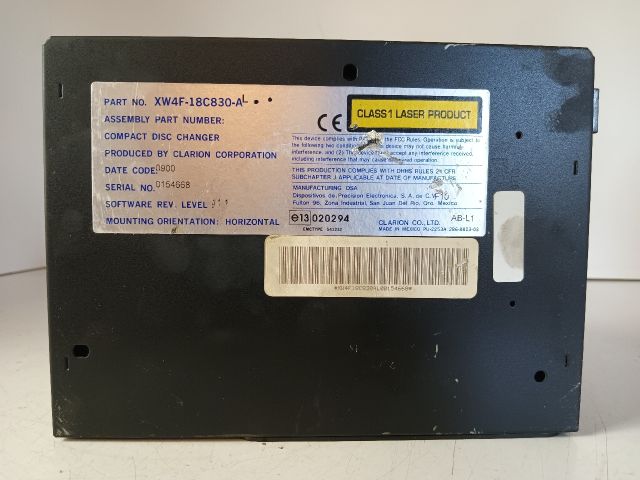 bontott JAGUAR S-TYPE CD / DVD Tár