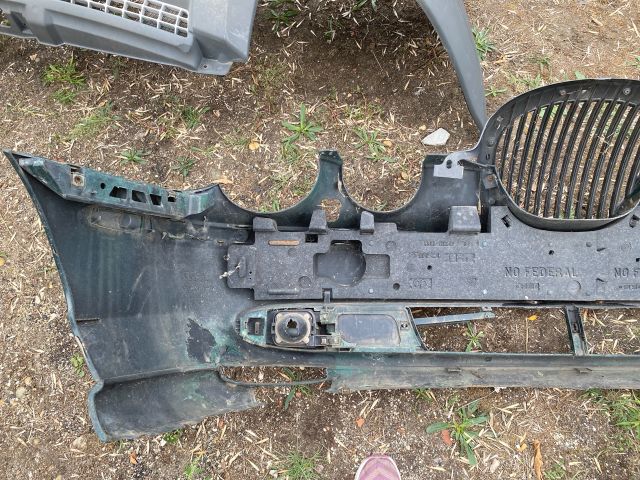 bontott JAGUAR S-TYPE Első Lökhárító (Részeivel)