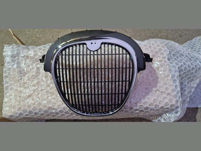 bontott JAGUAR S-TYPE Hűtőrács