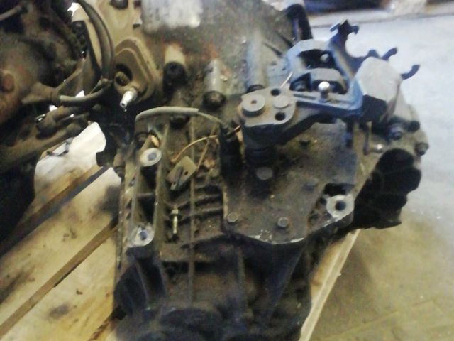 bontott JAGUAR X-TYPE Váltó (Mechanikus)