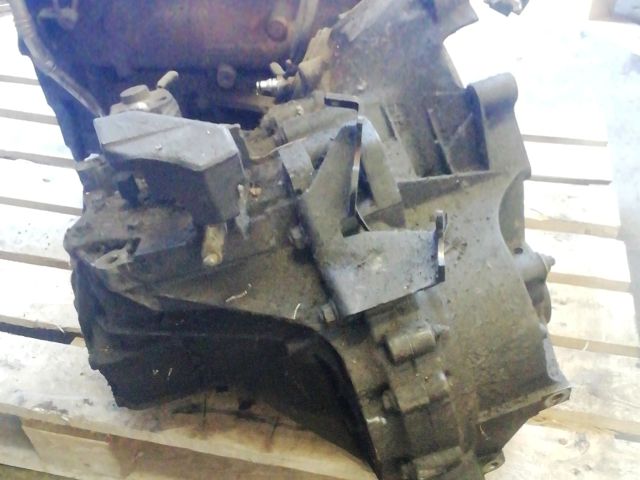 bontott JAGUAR X-TYPE Váltó (Mechanikus)