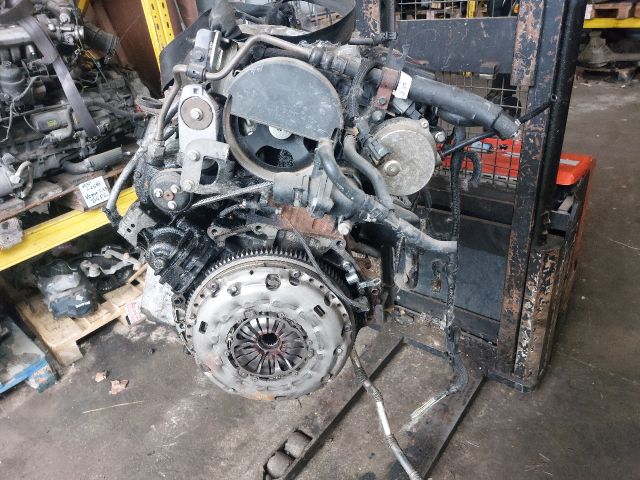 bontott JAGUAR X-TYPE Komplett Motor (Segédberendezésekkel)