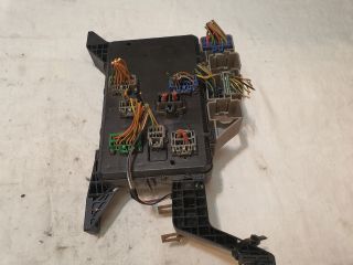 bontott JAGUAR X-TYPE Biztosítéktábla Utastér