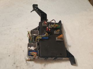 bontott JAGUAR X-TYPE Biztosítéktábla Utastér