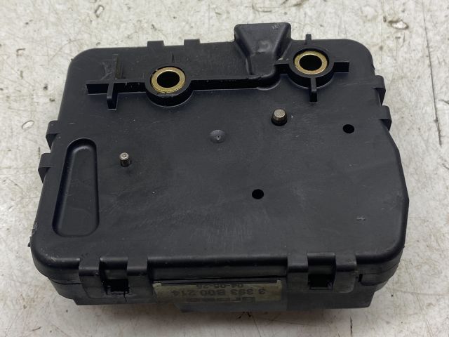 bontott JAGUAR X-TYPE Csomagtérajtó Zárszerkezet