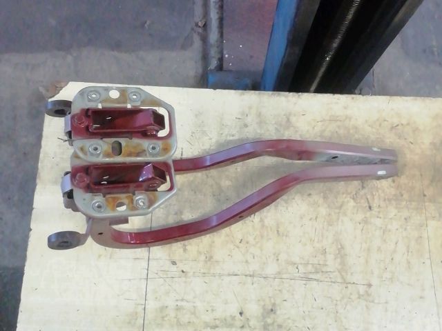 bontott JAGUAR X-TYPE Csomagtérajtó Zsanér