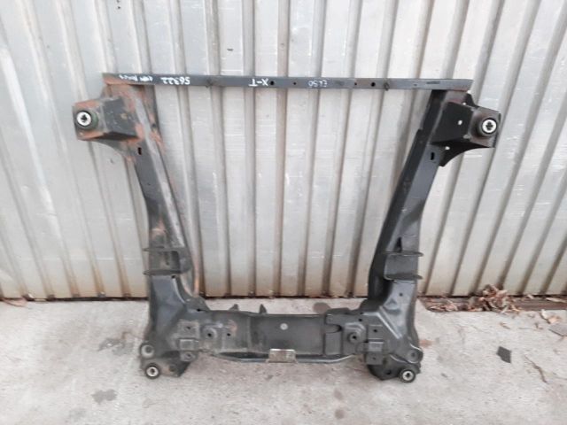 bontott JAGUAR X-TYPE Első Bölcső