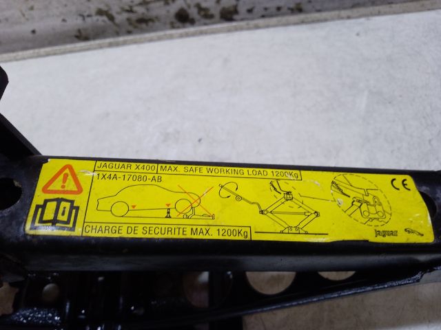 bontott JAGUAR X-TYPE Emelő