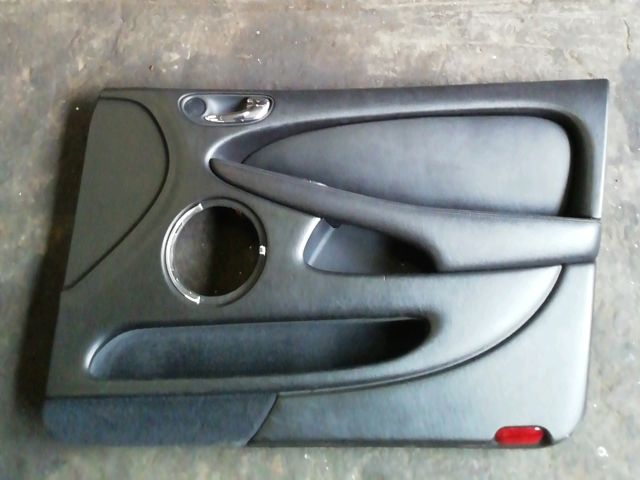 bontott JAGUAR X-TYPE Jobb első Ajtó Kárpit