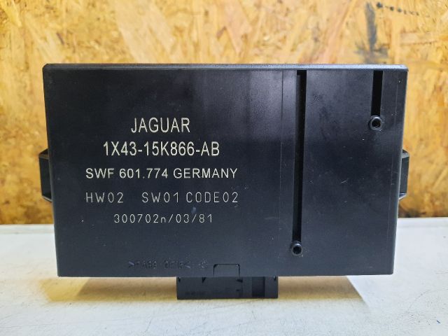 bontott JAGUAR X-TYPE Tolatóradar Elektronika
