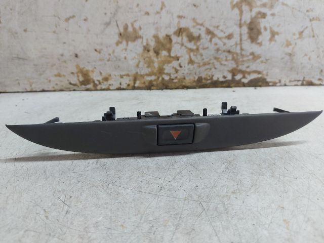 bontott JAGUAR X-TYPE Vészvillogó Kapcsoló